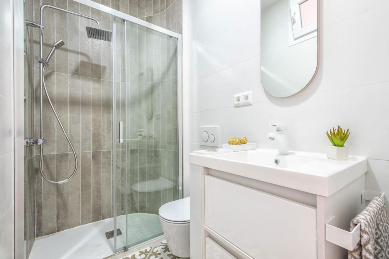 Pinzon Apartment In Malaga By Solaga Holiday Homes Esterno foto